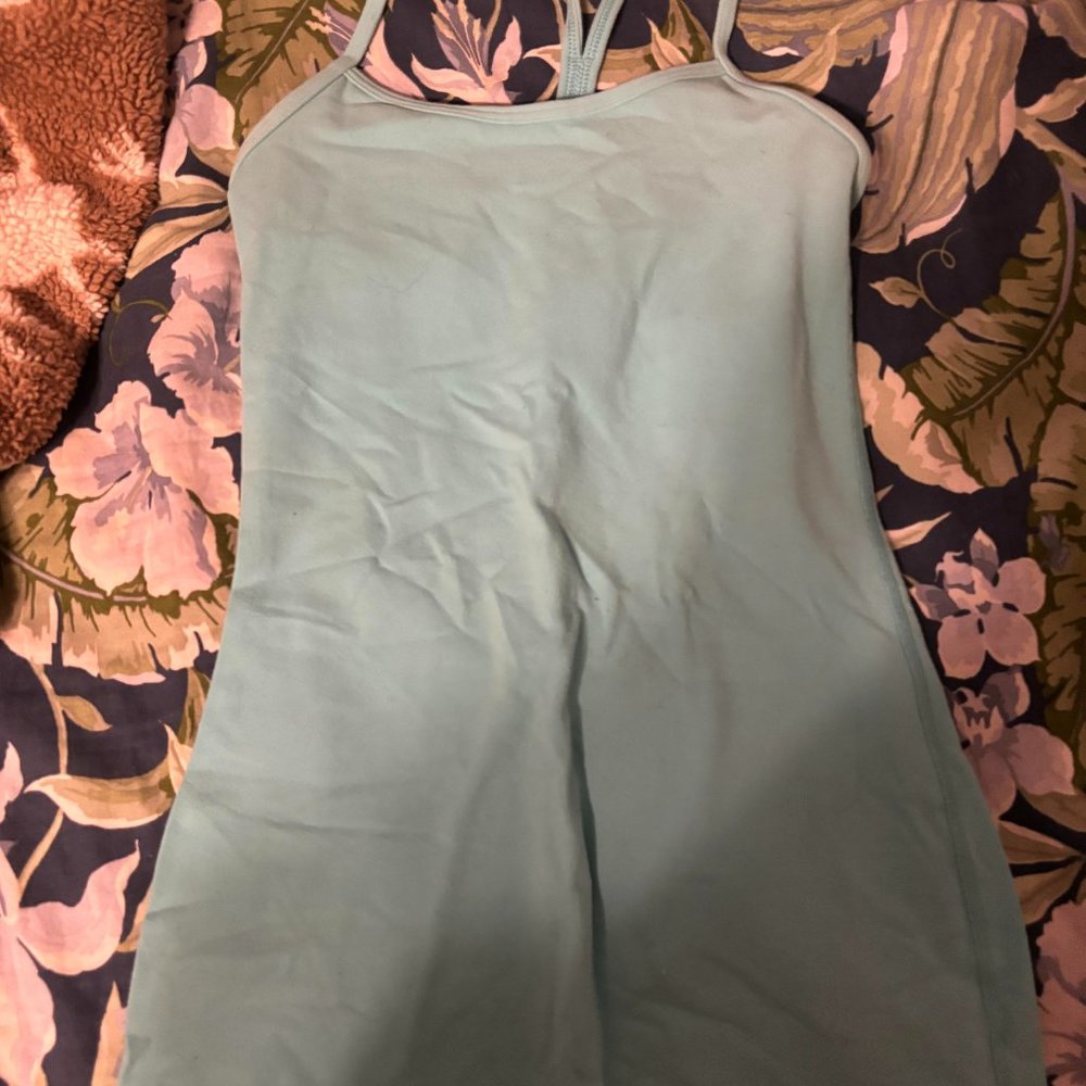 Lululemon tank top